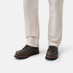 Red Wing Shoes Men / Classic Moc in Alpine Leather 8828 | Red Wing Heritage
