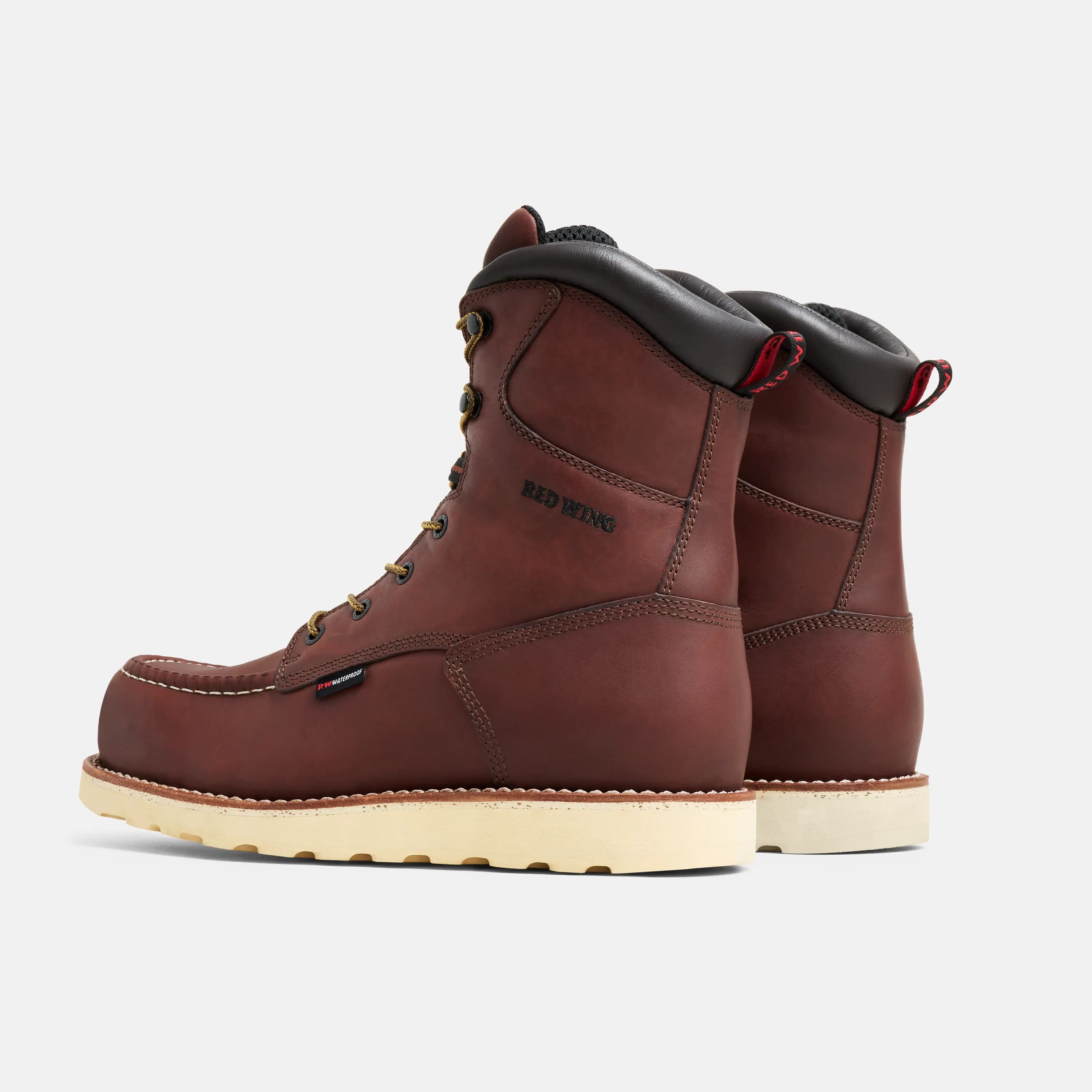 Red Wing Shoes Men / Traction Tred 8-inch Work Boot 2418