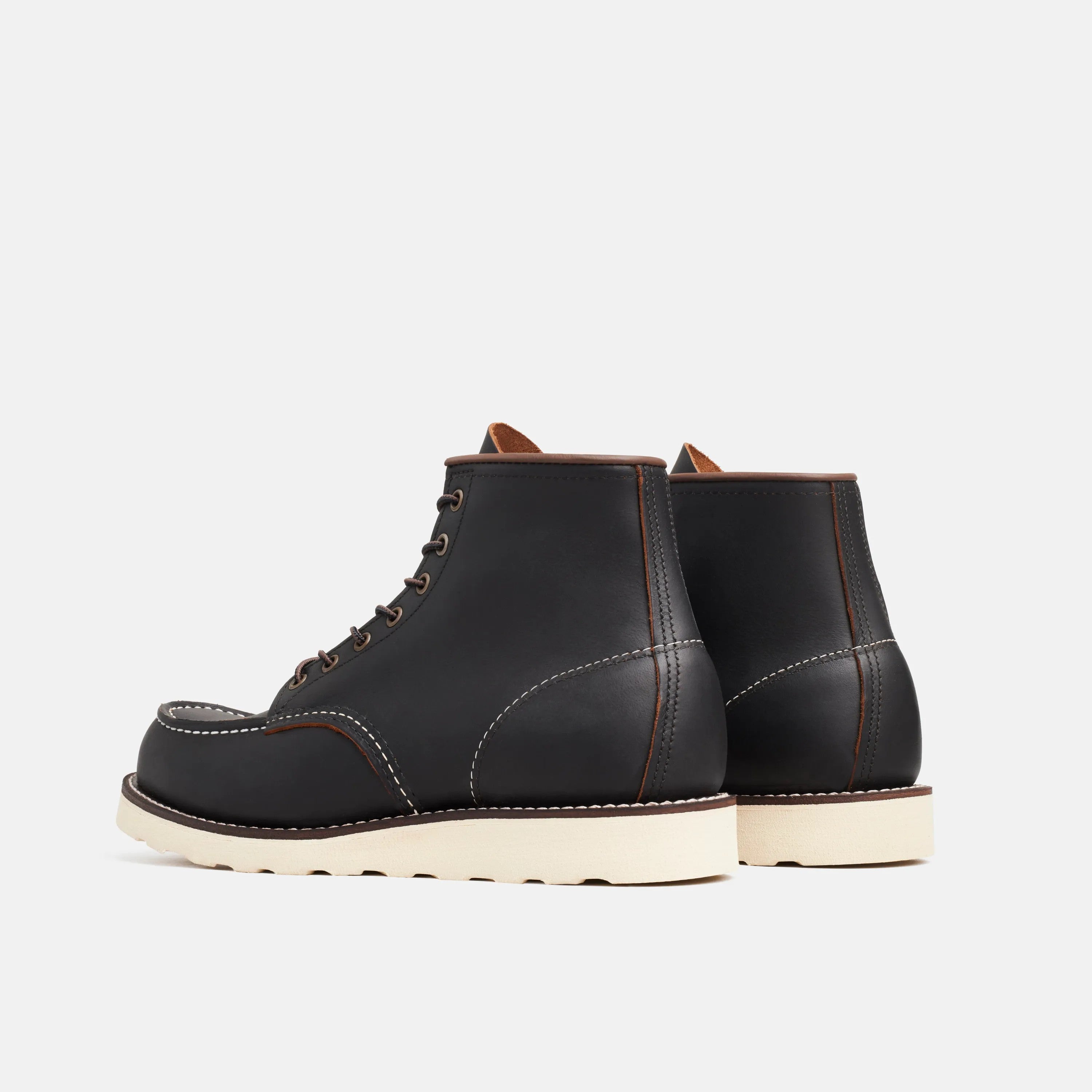 Red Wing Shoes Men / Classic Moc 6-Inch Boot in Black Leather 8849