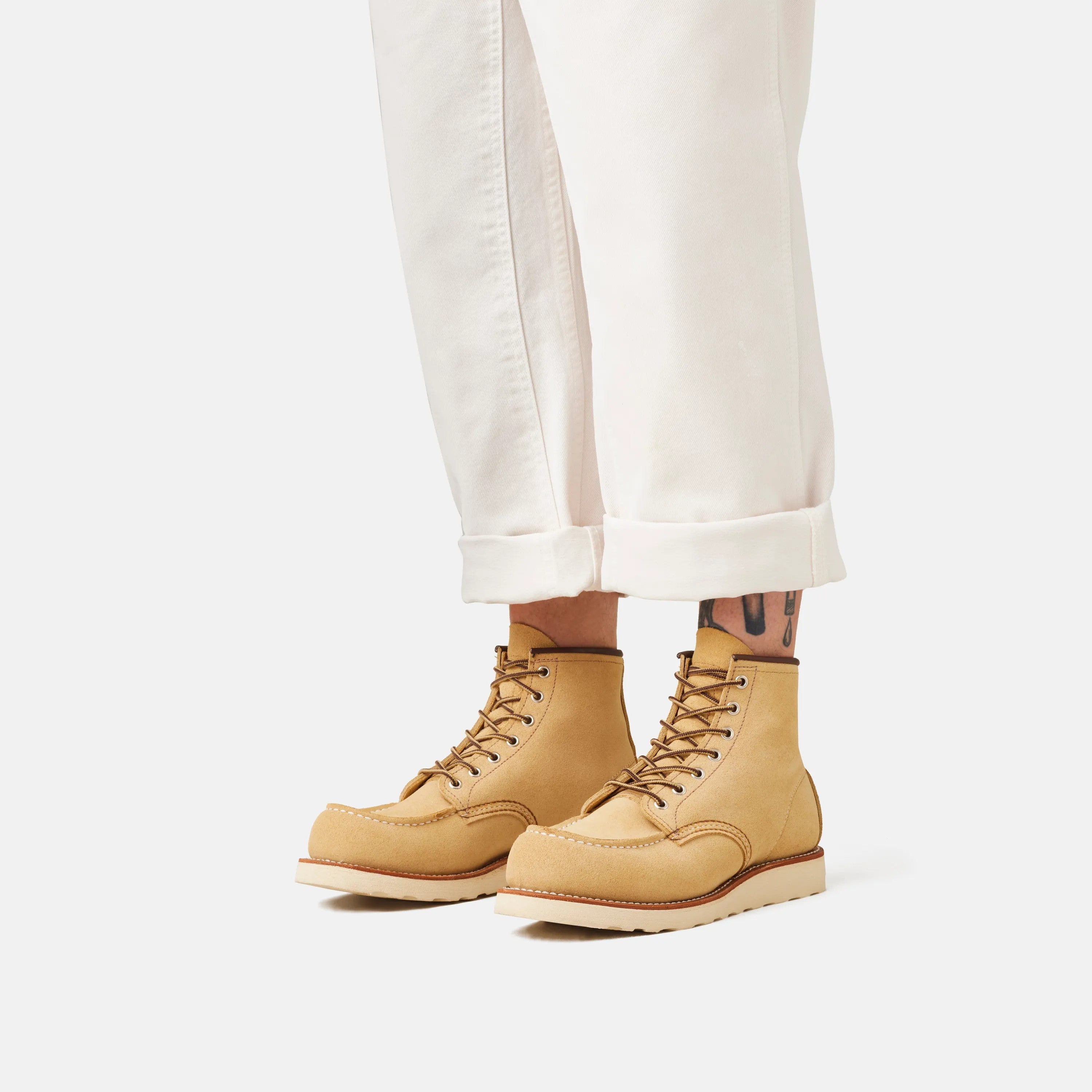 Red Wing Shoes Men / Classic Moc 6-Inch Boot in Hawthorne Abilene 8833 | Red Wing Heritage