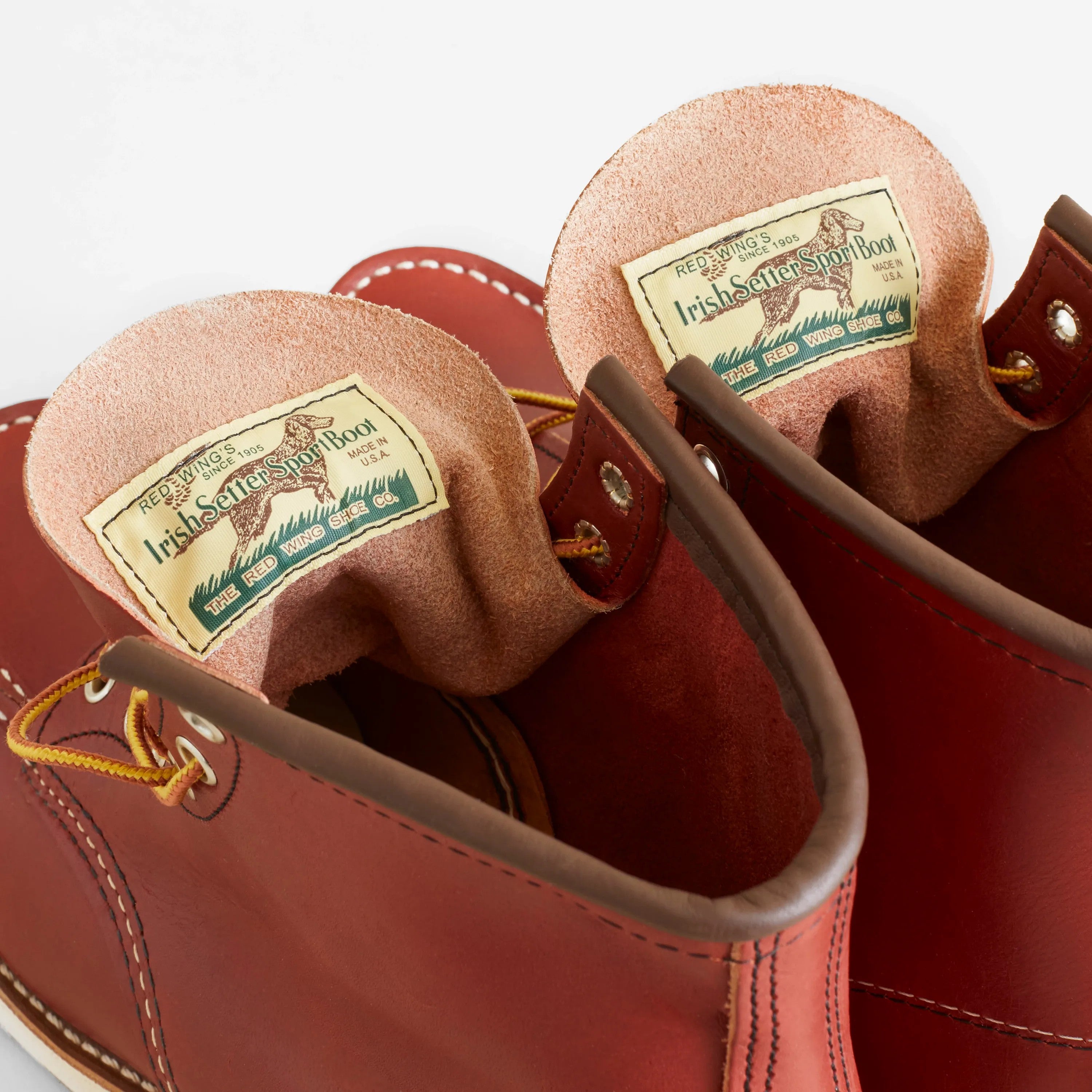 Red Wing Shoes Men / Classic Moc in Oro Russet 8875 | Red Wing Heritage