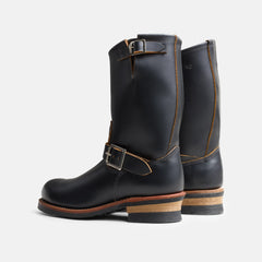 Red Wing Shoes Men|Apparel / Engineer Boot in Black Klondike Leather 2966 | Red Wing Heritage
