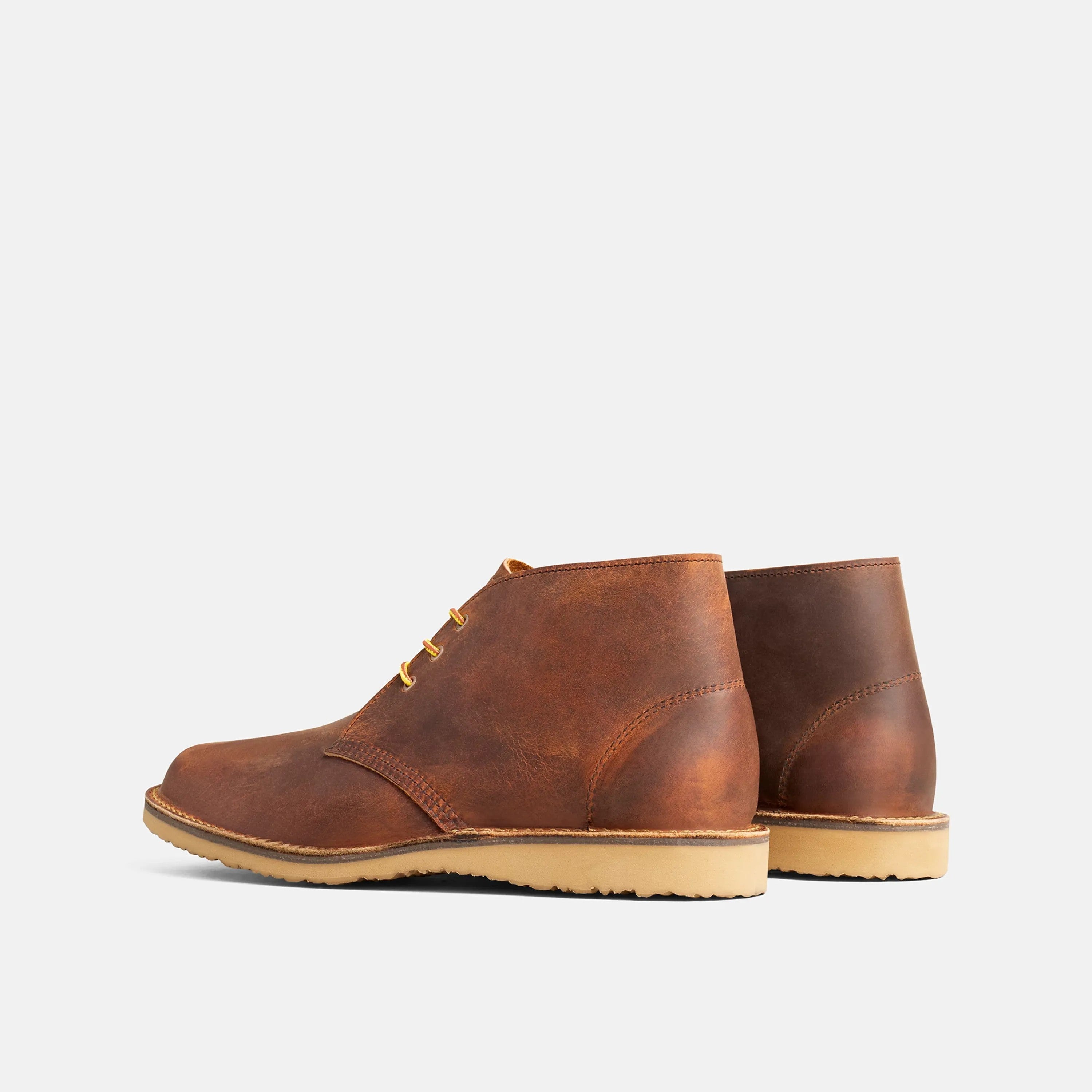 Red Wing Shoes Men|Apparel / Weekender Chukka in Copper Rough & Tough Leather 3622 | Red Wing Heritage
