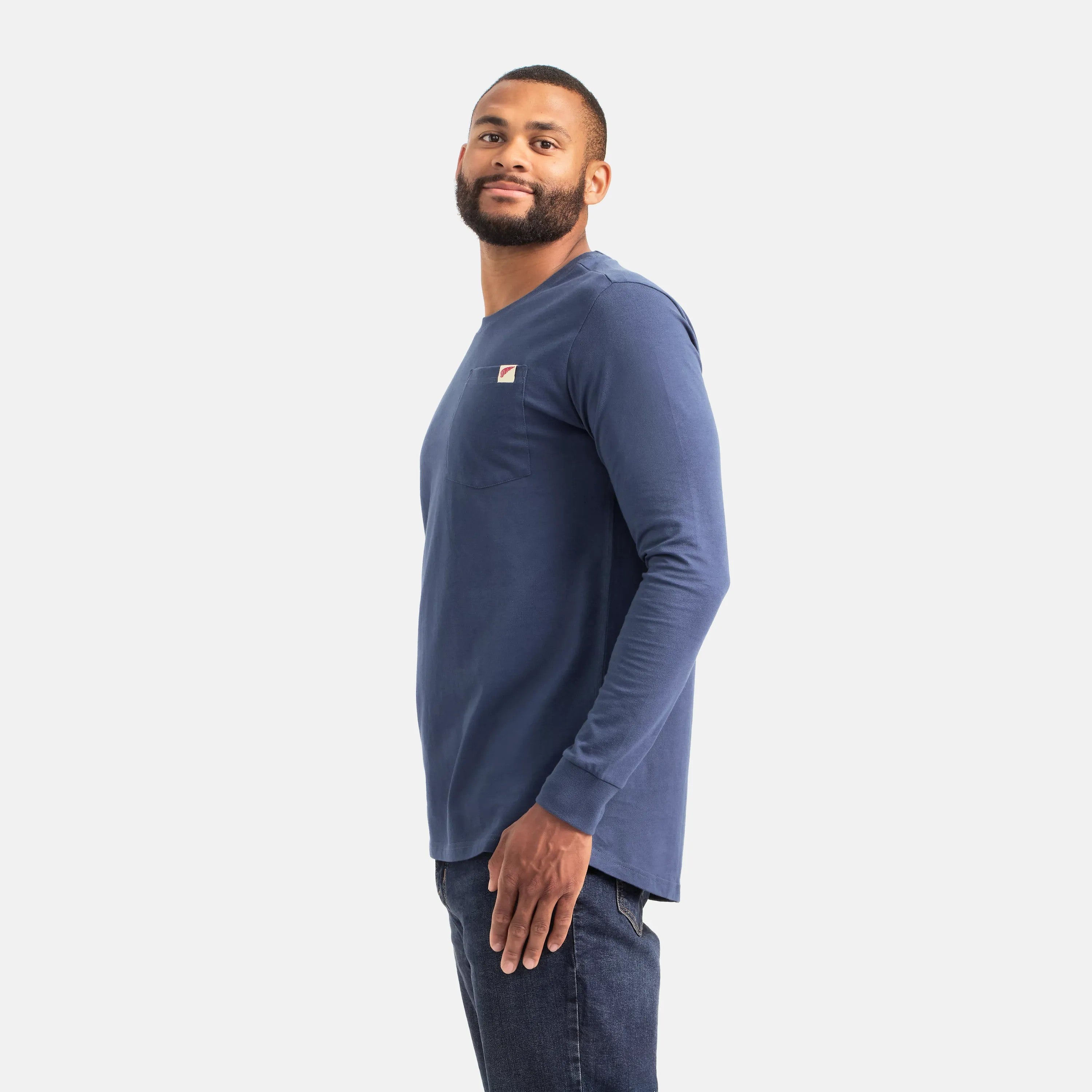 Red Wing Shoes Men|Apparel / Long Sleeve Classic Pocket Tee in Navy 98476