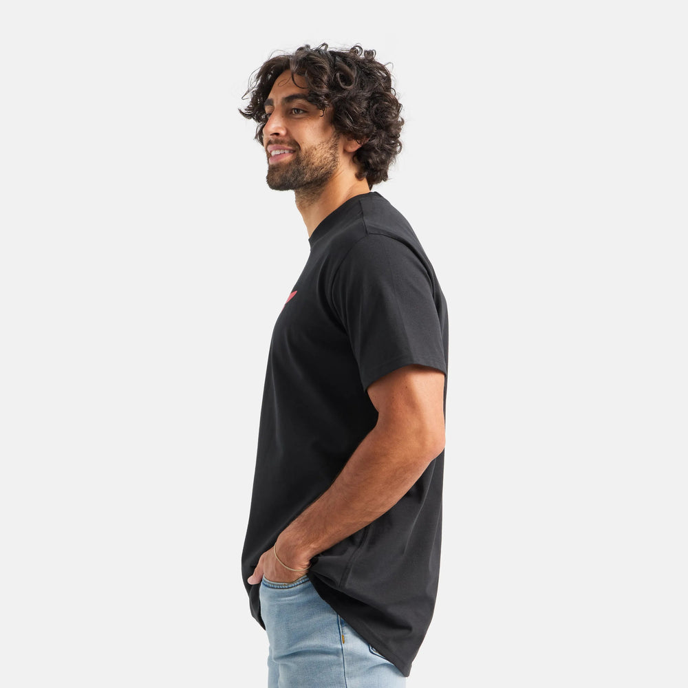 Red Wing Shoes Men|Apparel / Short Sleeve Classic Wing Tee in Black 98478