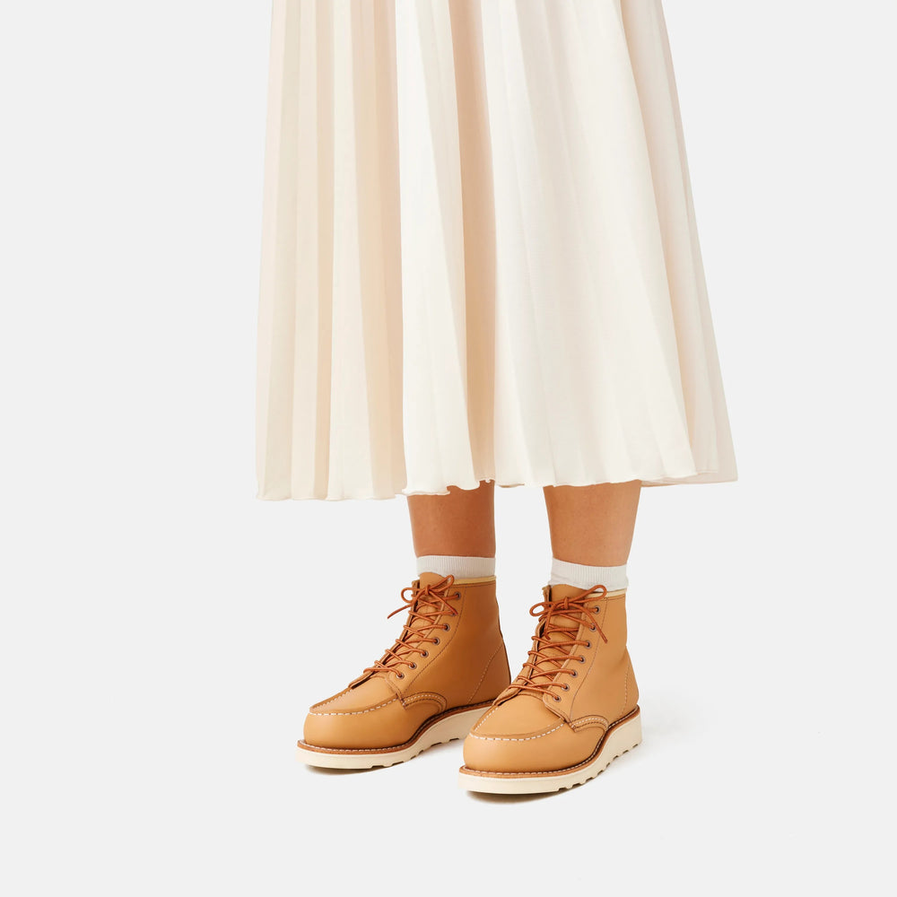 Red Wing Shoes Women / 6-Inch Classic Moc Short Boot in Tan Leather 3383 | Red Wing Heritage
