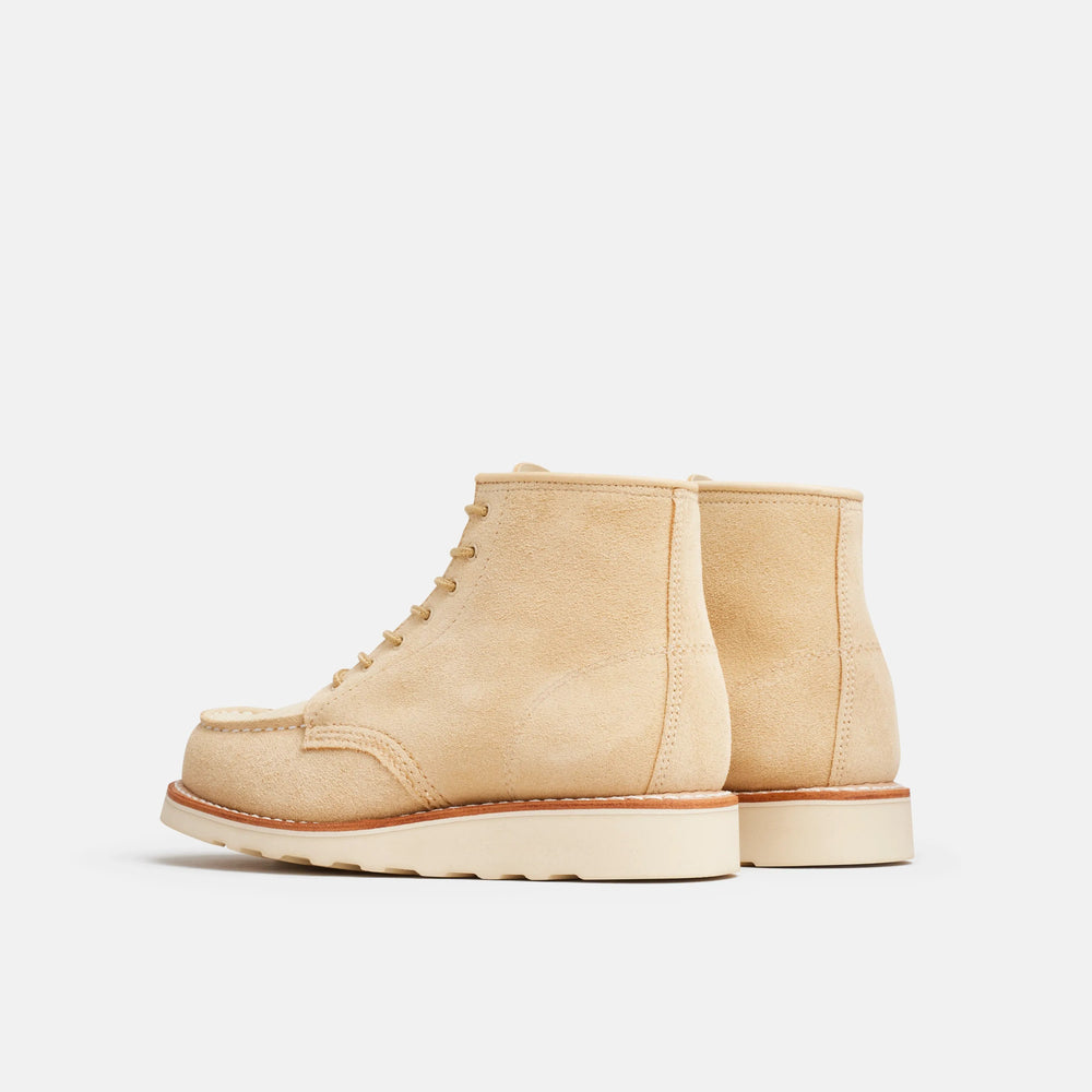 Red Wing Shoes Women / 6-Inch Classic Moc Short Boot in Cream Leather 3328 | Red Wing Heritage